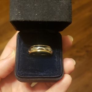 Tiffany &Co Men's wedding band gold and platinum
